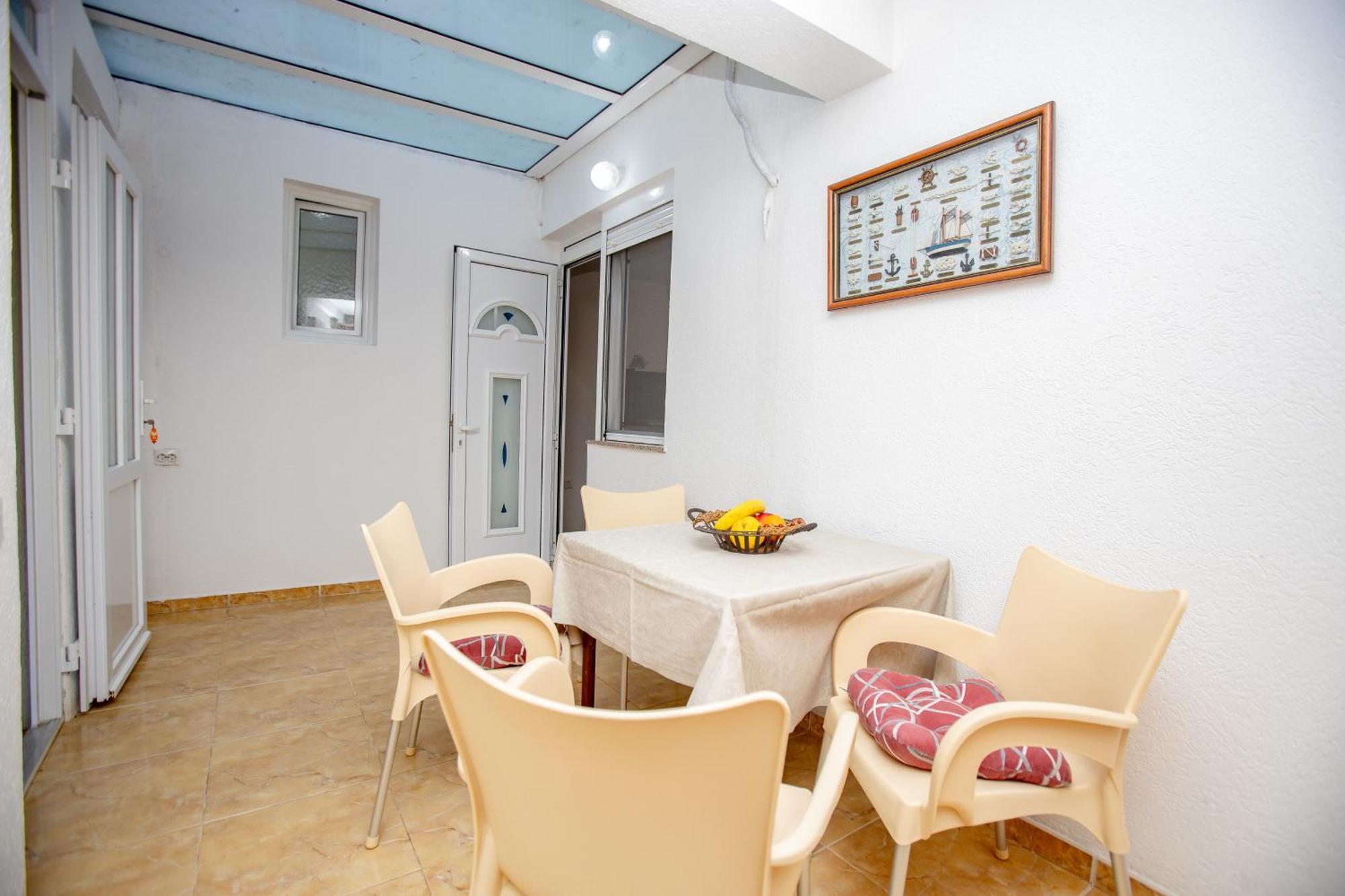 Apartments Oliva Утєха Екстер'єр фото