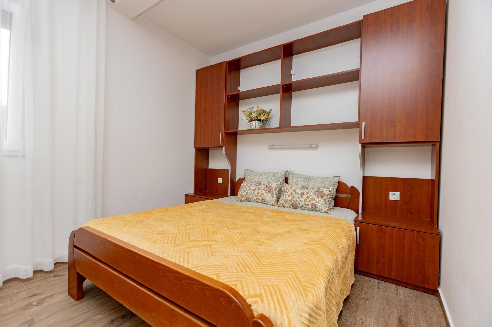 Apartments Oliva Утєха Екстер'єр фото