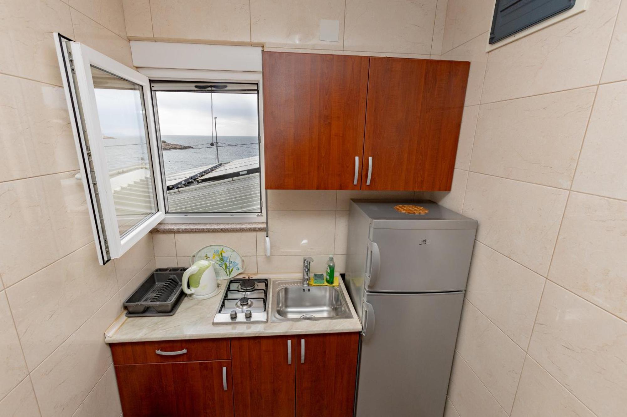 Apartments Oliva Утєха Екстер'єр фото