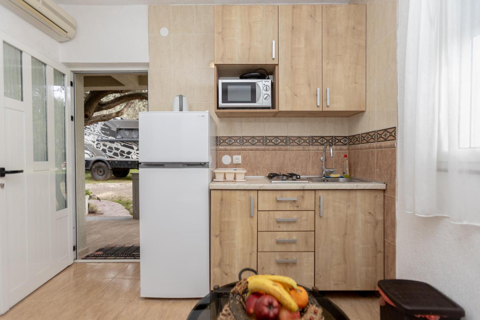Apartments Oliva Утєха Екстер'єр фото